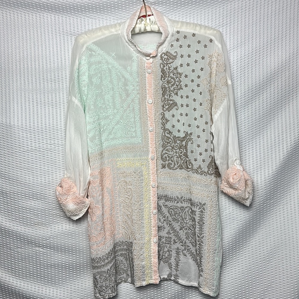 Johnny Was Embroidered Blouse - Picture 6 of 13